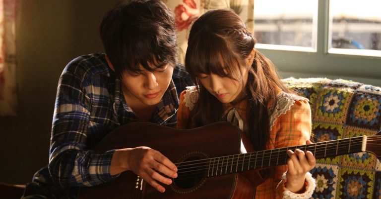 When Song Joong Ki’s ‘A Werewolf Boy’ Co-Star Park Bo Young Admitted Falling For Him After Slapping Him Hard, Fueling Their Dating Rumors; Here’s What Happened Next!